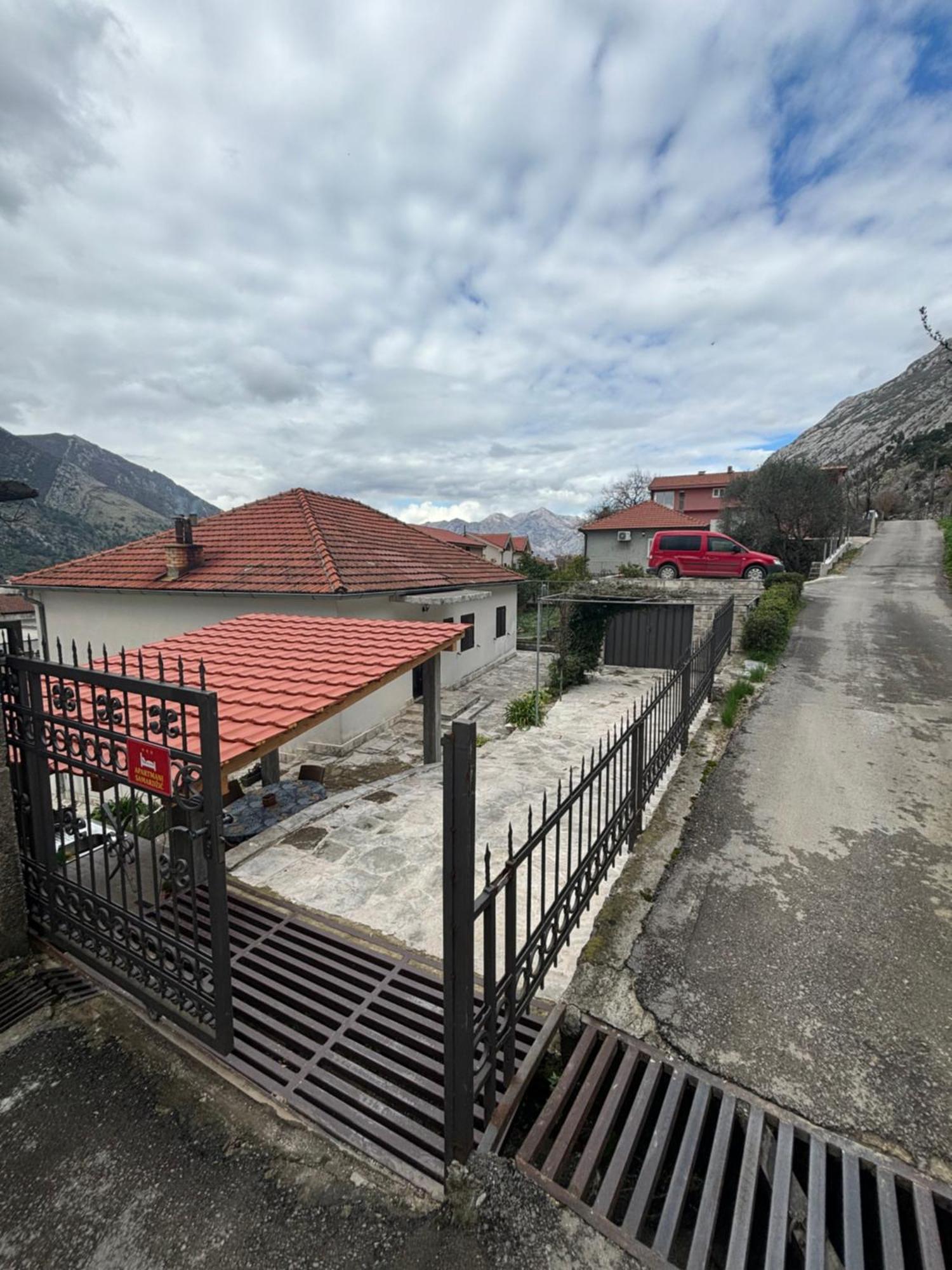 Apartments Samardzic Kotor Buitenkant foto